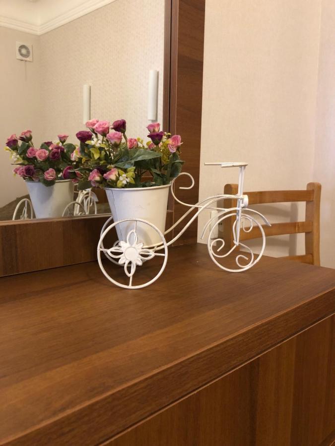 Atoneli Apartamento Tbilisi Exterior foto