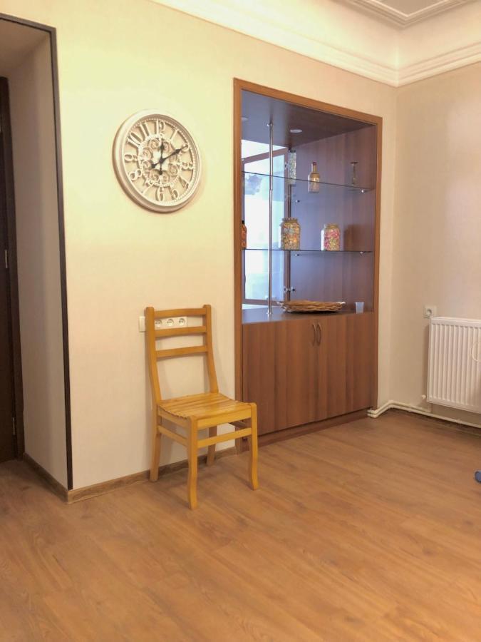 Atoneli Apartamento Tbilisi Exterior foto